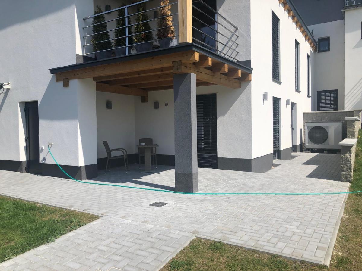 Anico Apartmany Dolni Benesov Exterior photo
