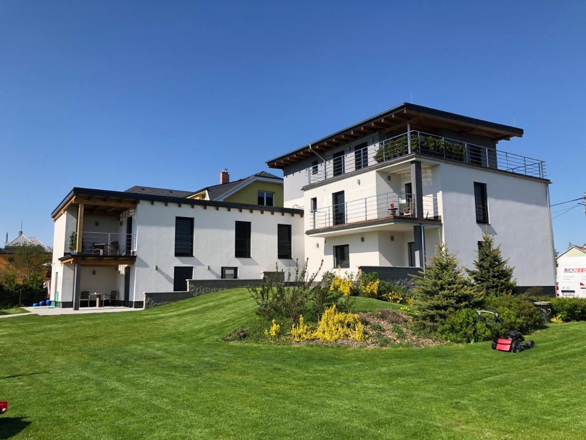 Anico Apartmany Dolni Benesov Exterior photo