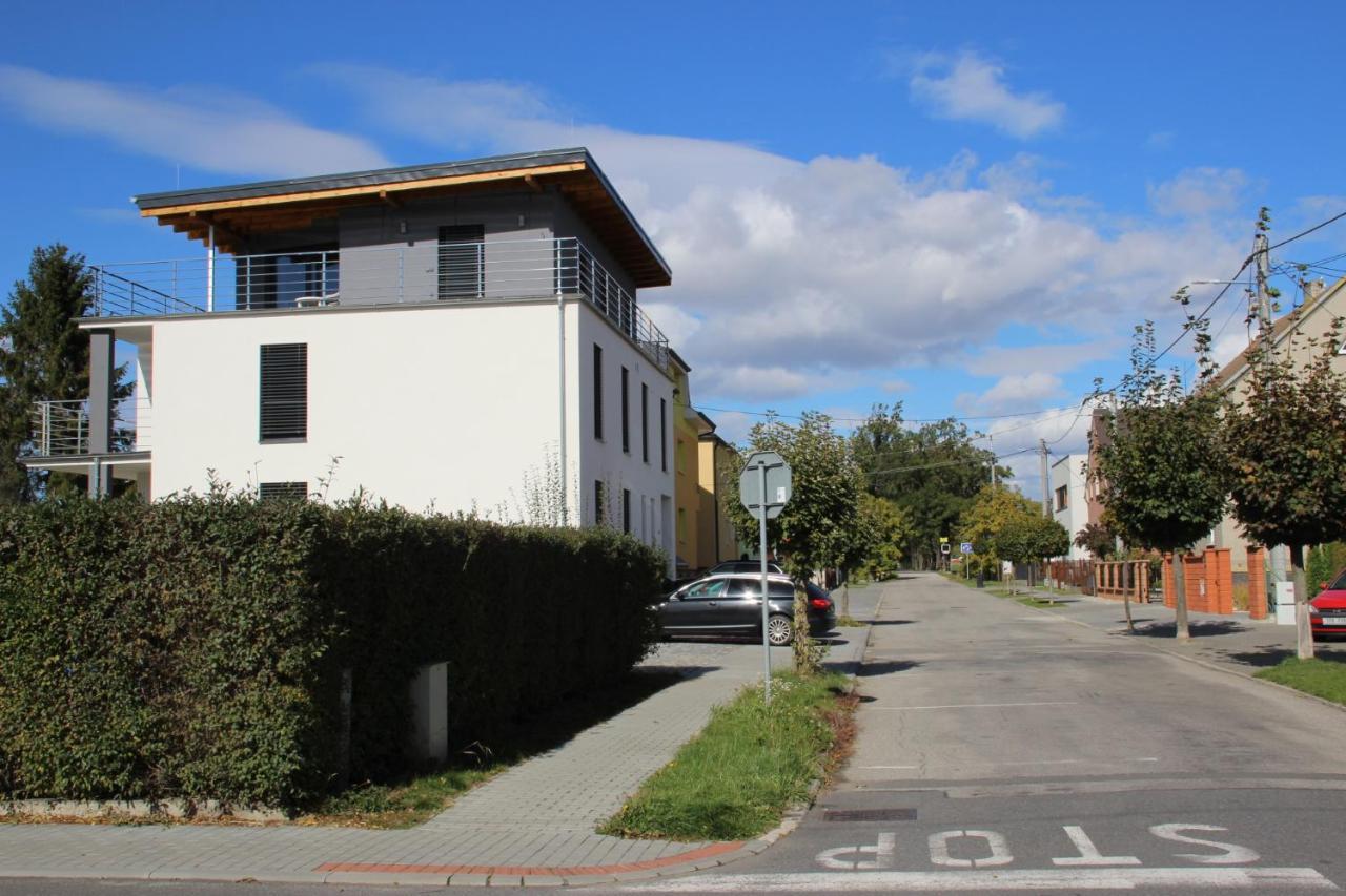Anico Apartmany Dolni Benesov Exterior photo