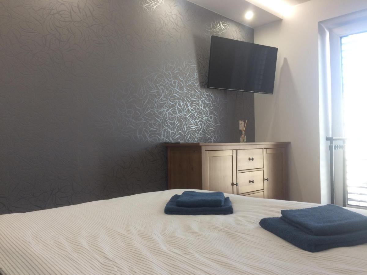 Anico Apartmany Dolni Benesov Exterior photo